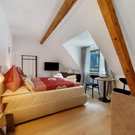 Boutique Santer Klause * Merano
