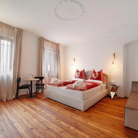 Boutique Santer Klause * Merano